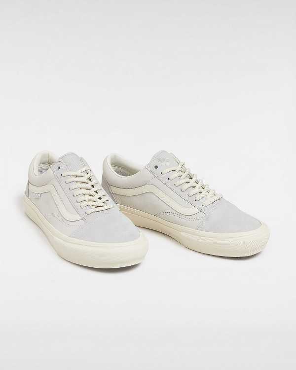 White Vans Old Skool Men Skate Shoes | VN2138564