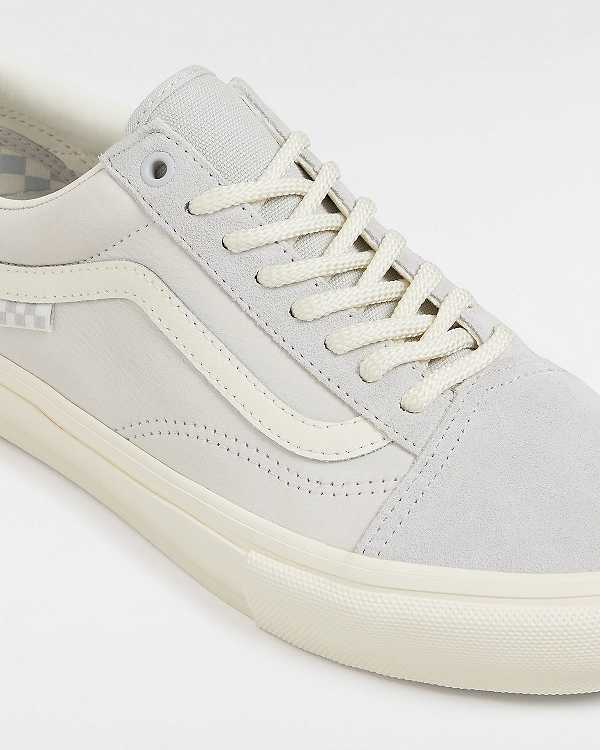 White Vans Old Skool Men Skate Shoes | VN2138564