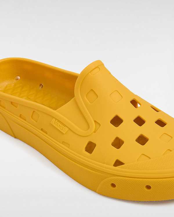 Yellow Vans MTE Slip-On TRK Men Mules | VN1680953
